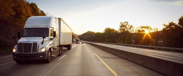 Quais as infrações mais cometidas por caminhoneiros e como evitá-las?